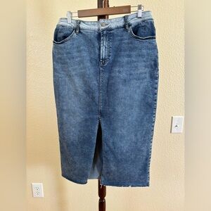 Wash Lab below the knee denim skirt